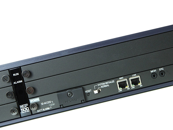 мини-АТС Panasonic KX-NCP500 - это новейшая разработка компании Panasonic с подключаемым IP-портом, позволяет работать как с традиционными телефонными линиями (аналоговыми или высокоскоростными потоками Е1), так и с VoIP провайдерами, которые позволят экономить на исходящих звонках в любую точку мира. Поддерживаются G. 729 и G. 711кодак.